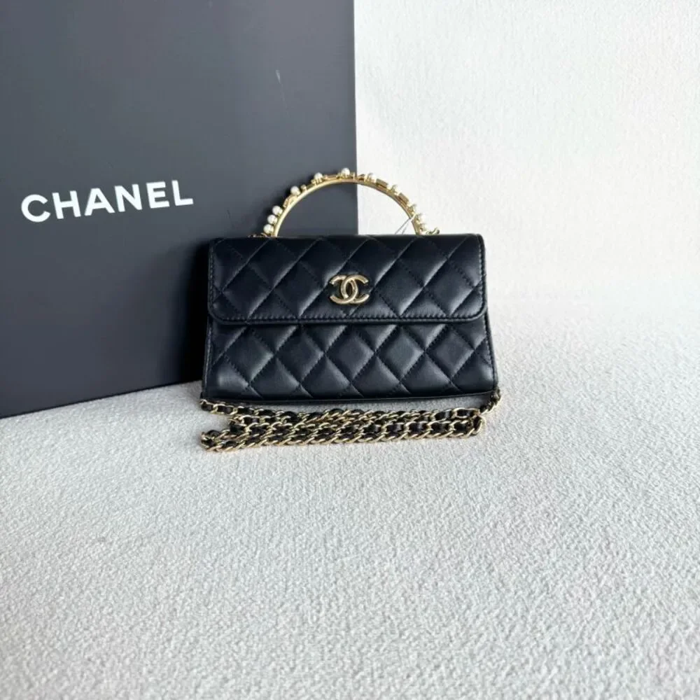 Chanel Women Pre-Loved Bag Very Good Condition
